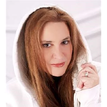 Sondra Faye - Age, Bio, Birthdate, Family, Networth & More