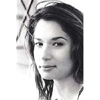 Sonia Milioni - Age, Bio, Birthdate, Family, Networth & More