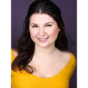 Sophia Gialloreto - Age, Bio, Birthdate, Family, Networth & More