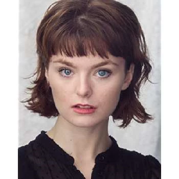 Sophie Bloor - Age, Bio, Birthdate, Family, Networth & More