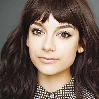 Sophie Desmarais - Age, WIki, Birthday, Family, Networth & More