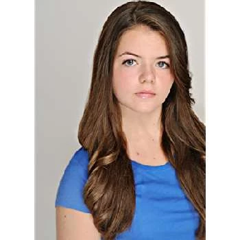 Sophie Hosna - Age, Bio, Birthdate, Family, Networth & More