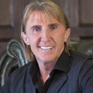 Nik Speakman Biography