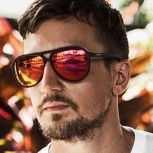 Cody Spradling - Date Of Birth, Bio, Birthdate, Parents, Networth & More