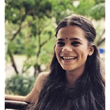 Srishti Shrivastava - Age, Height, Birthdate, Family, Wiki & More