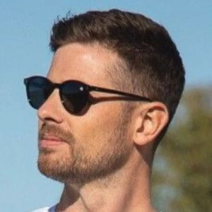 Brett Stanford Biography