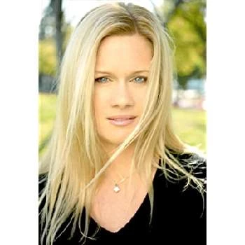 Starlotte Smith Holguin - Age, Bio, Birthdate, Family, Networth & More