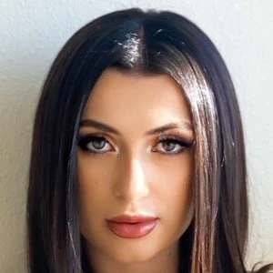 Stasiavuu - Birthdate, Age, Family, Bio, Networth & More