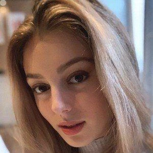 Hollie Steel - Age, Bio, Birthdate, Family, Networth & More