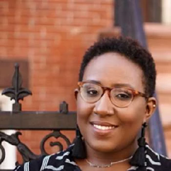 Stefanie Philpott - Age, Bio, Birthdate, Family, Networth & More