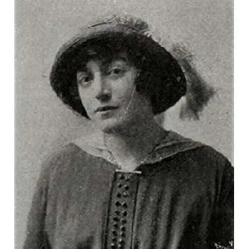 Stella Hammerstein - Birthdate, Age, Family, Bio, Networth & More