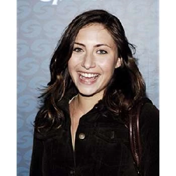 Stella Keitel - Birthday, Bio, Wiki, Family, Networth & More