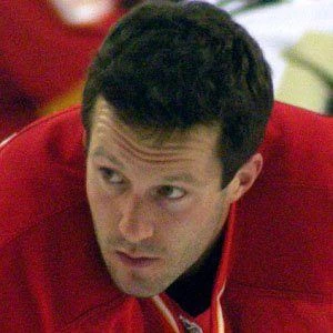 Lee Stempniak - Family, Bio, Birthday, Family, Income & More