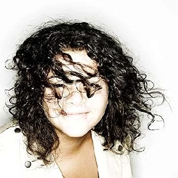 Stephanie Costa - Age, Bio, Birthdate, Family, Networth & More