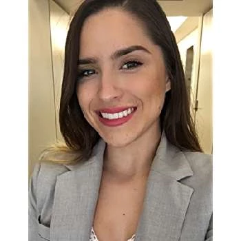 Stephanie De Silva - Age, Bio, Birthdate, Family, Networth & More