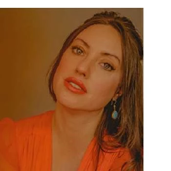 Stephanie Domini - Age, Bio, Birthdate, Family, Networth & More