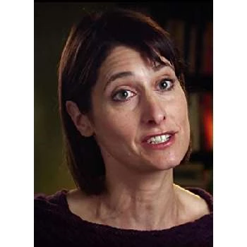 Stephanie E. Meyer - Age, Bio, Birthdate, Family, Networth & More