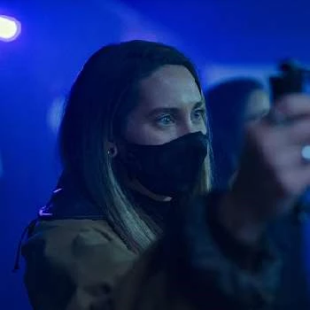 Stephanie Liquorish - Age, Bio, Birthdate, Family, Networth & More