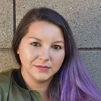 Stephanie Novak - Age, Bio, Birthdate, Family, Networth & More