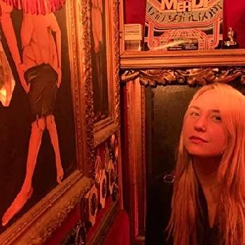 Stephanie Paris - Age, Bio, Birthdate, Family, Networth & More