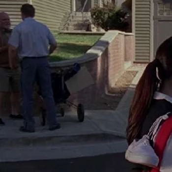 Stephanie Pettee - Age, Bio, Birthdate, Family, Networth & More