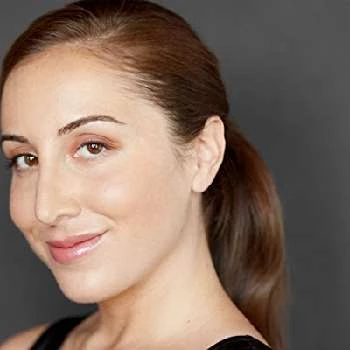 Stephanie Price - Age, Bio, Birthdate, Family, Networth & More