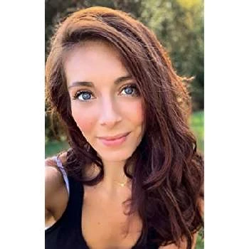 Stephanie Purpuri - Age, Bio, Birthdate, Family, Networth & More