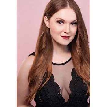 Stephanie Wohar - Age, Bio, Birthdate, Family, Networth & More