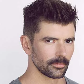 Stephen Cox - Age, Bio, Birthdate, Family, Networth & More