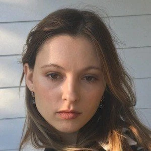 Scarlett Stevens - Date Of Birth, Bio, Birthdate, Parents, Networth & More