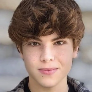 Solomon Stewart - Age, WIki, Birthday, Family, Networth & More