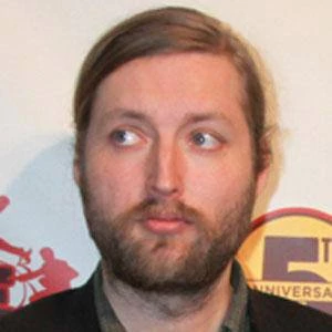 Mark Stoermer - Biography, Birthday, Wiki, Family, Networth & More