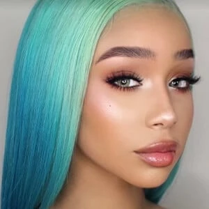 Nadia Stone - Biography, Birthday, Wiki, Family, Networth & More