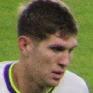 John Stones - Biography, Birthday, Wiki, Family, Networth & More