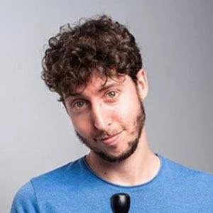 Max Stossel Biography