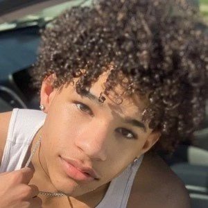 Jovaugn Stouffer - Birthplace, Bio, Wiki, Birthday, Family, Networth & More