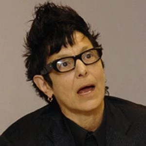 Elizabeth Streb - Wiki, Bio, Networth, Birthdate, Family & More