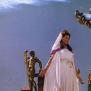 Strelsa Brown - Age, Bio, Birthdate, Family, Networth & More