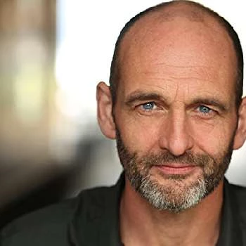 Stuart Goodwin - Age, Bio, Birthdate, Family, Networth & More