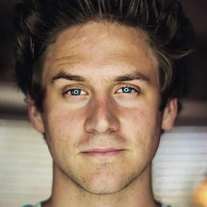 Justin Stuart Biography