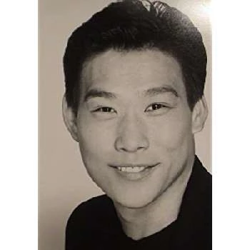 Stuart Quan Biography