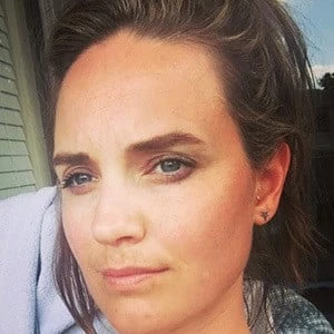 Laurel Stucky Biography
