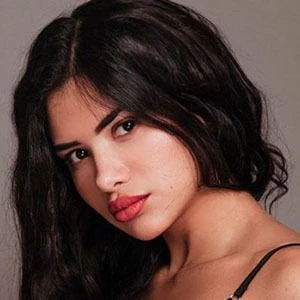 Paula Suárez - Age, Height, Birthdate, Family, Wiki & More