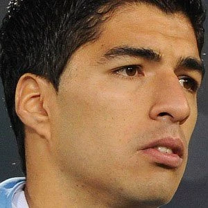 Luis Suárez Biography