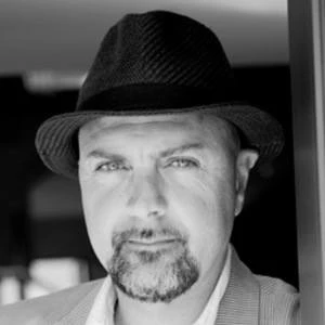 Adolfo Suaya Biography