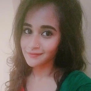 Deepthi Sunaina - Age, Bio, Birthdate, Family, Networth & More