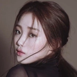 Lee Sung-Kyung - Birthday, Bio, Wiki, Family, Networth & More