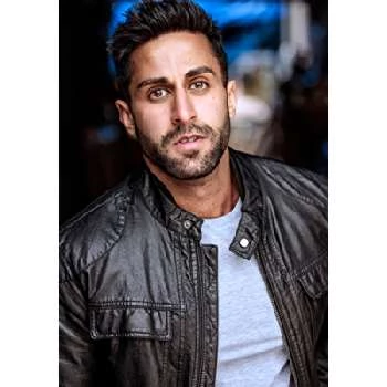 Sunny Dhillon - Age, Bio, Birthdate, Family, Networth & More