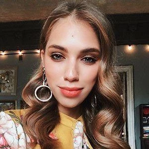 July Suntcova - Networth, Bio, Wiki, Family, Birthday, Networth & More