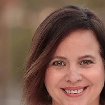 Suzanna Brown - Age, Bio, Birthdate, Family, Networth & More